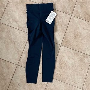 Lululemon. Base pace